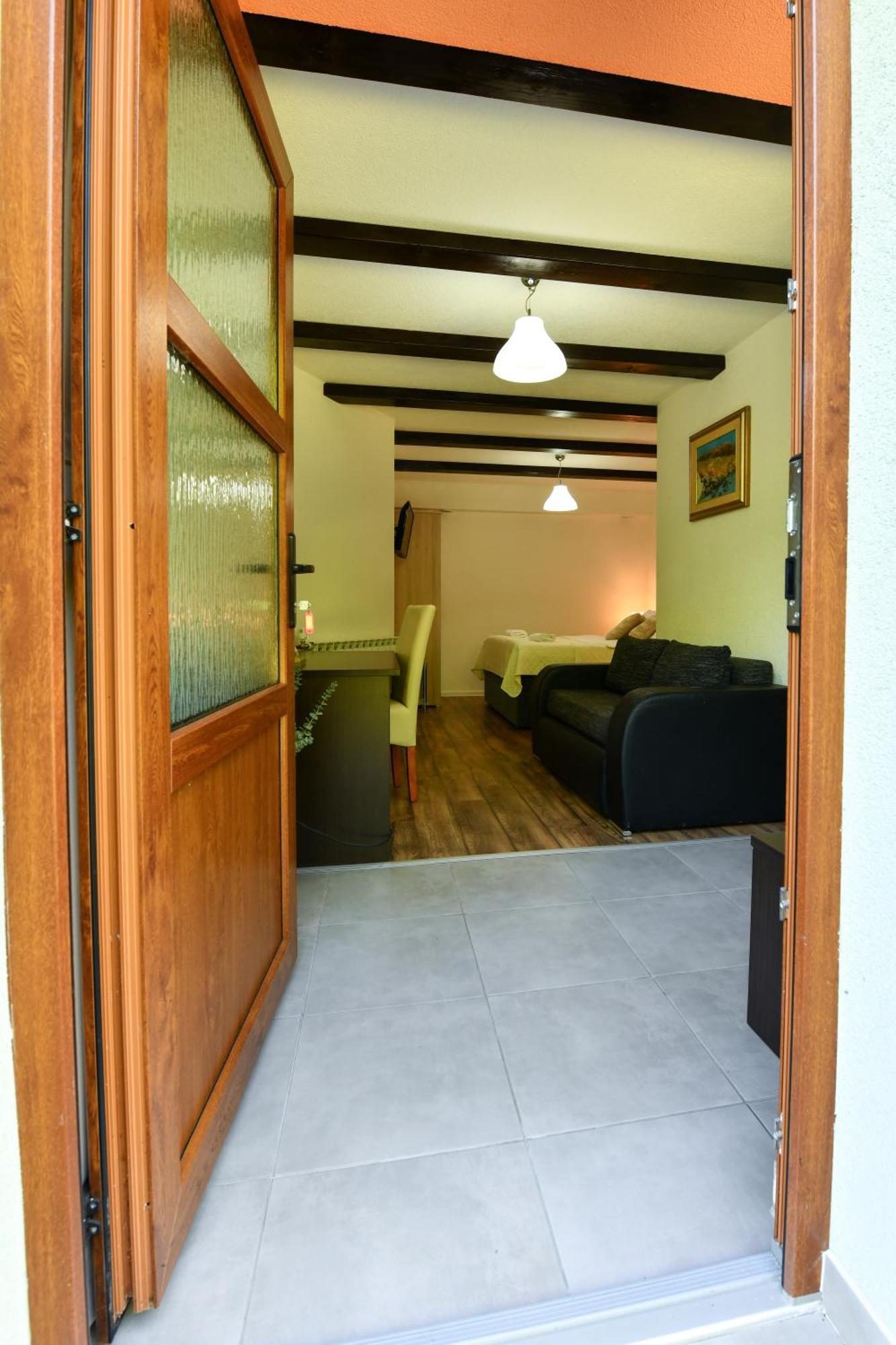 Villa Cancar Grabovac  Esterno foto